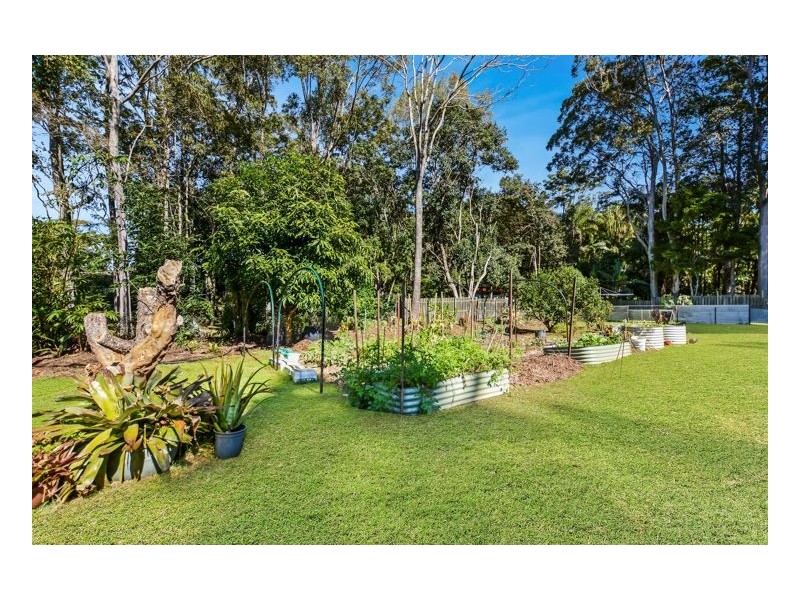 132 Flaxton Drive, Mapleton QLD 4560