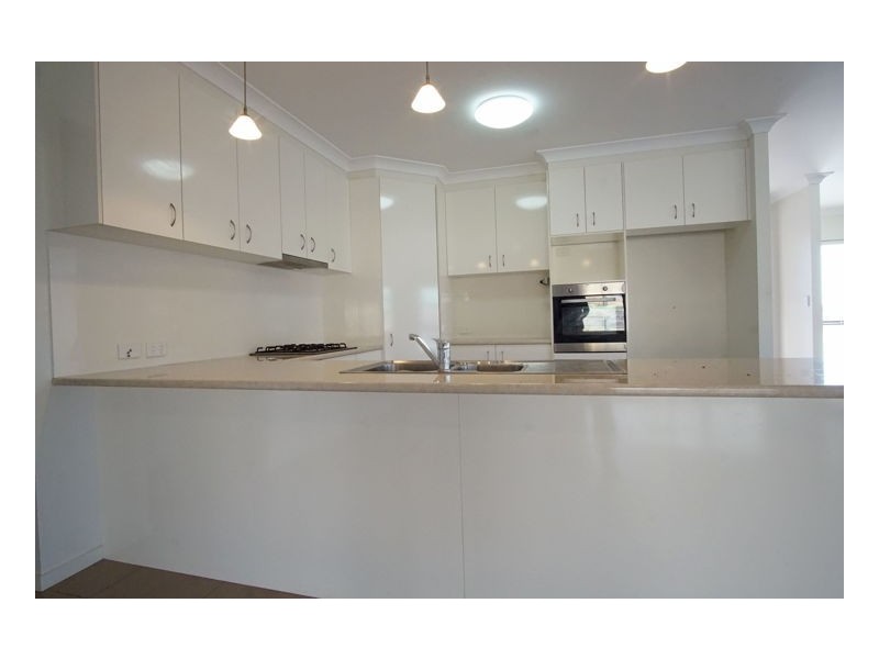 27 George Street, Kenilworth QLD 4574