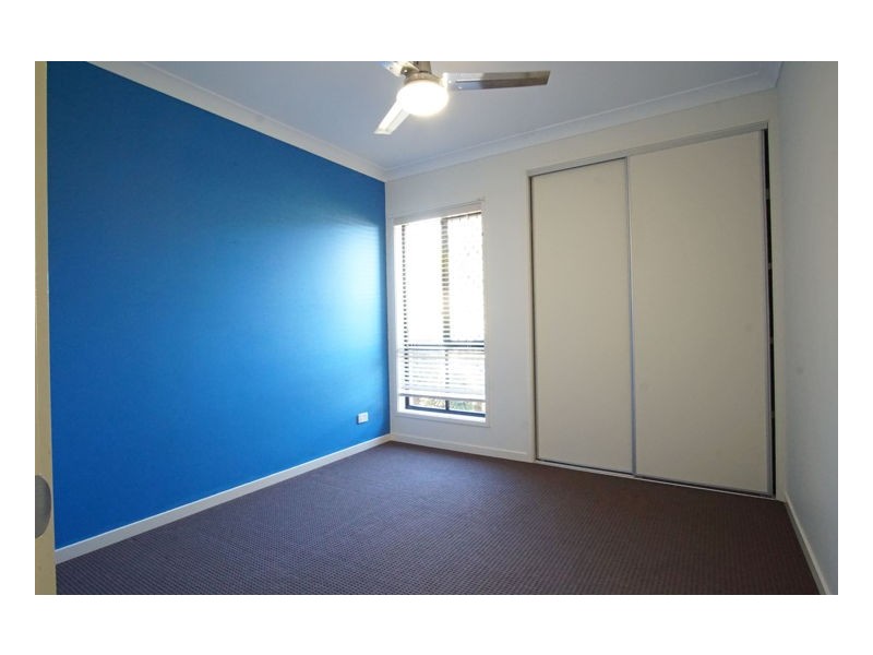 27 George Street, Kenilworth QLD 4574