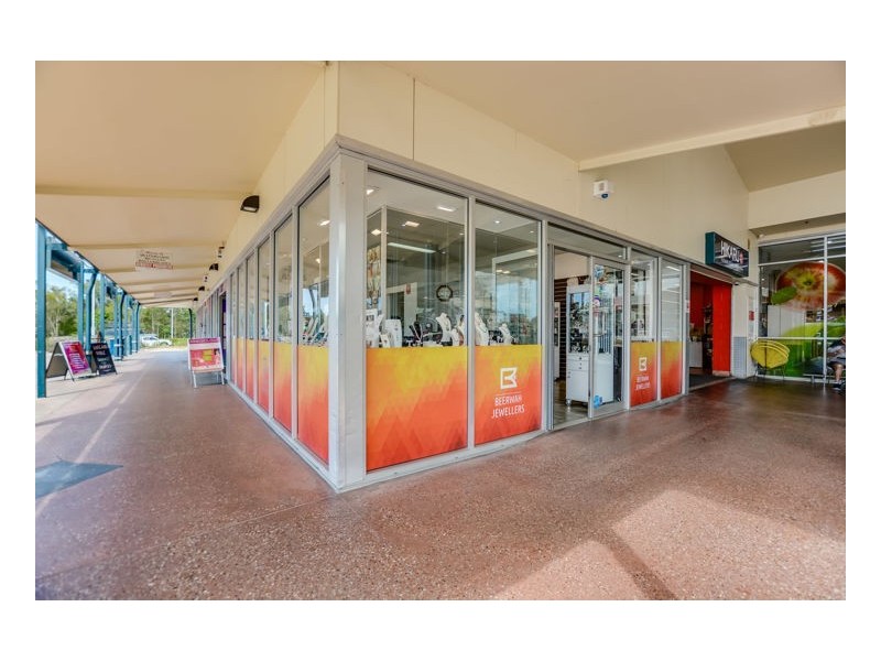 Shop 4/22 Peachester Road, Beerwah QLD 4519