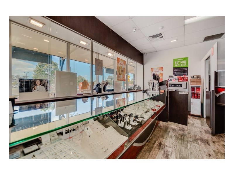 Shop 4/22 Peachester Road, Beerwah QLD 4519