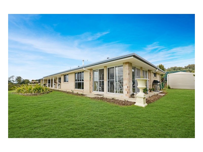 66 Spring Pastures Drive, Mapleton QLD 4560