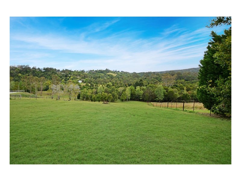 66 Spring Pastures Drive, Mapleton QLD 4560