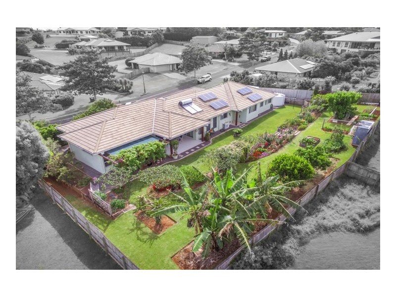 17 Macaranga Street, Maleny QLD 4552