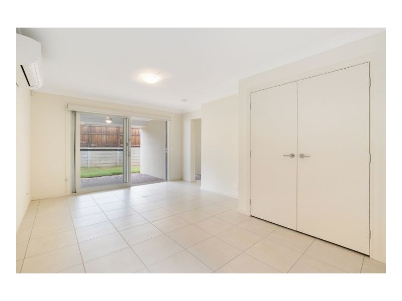 49 Steamer Way, Springfield Lakes QLD 4300