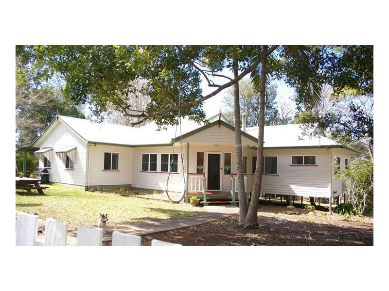 2 Bean Street, Maleny QLD 4552