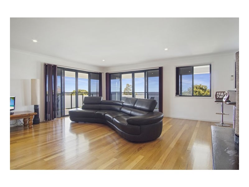 2A Curlew Court, Maleny QLD 4552