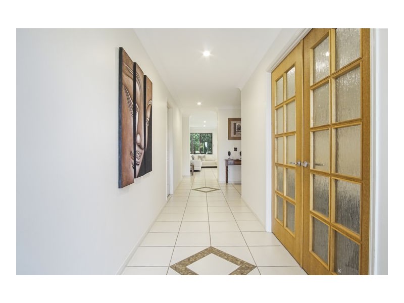 2A Curlew Court, Maleny QLD 4552