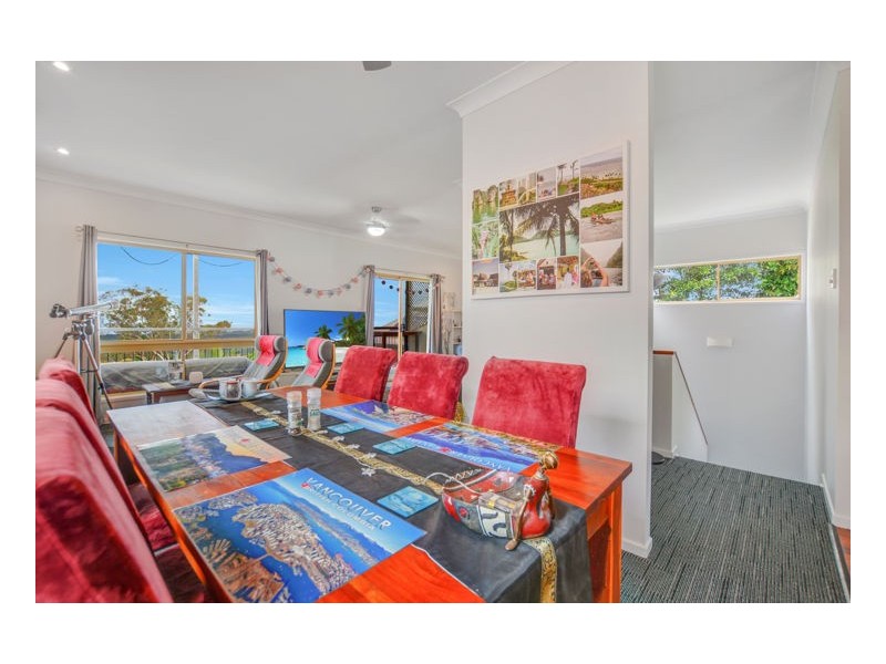 36 Lantana Lane, Mapleton QLD 4560