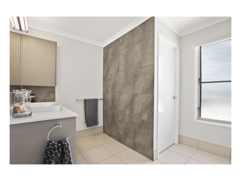 19 Cooke Road, Witta QLD 4552