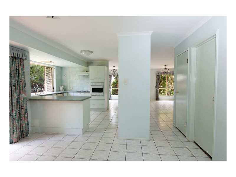 30 Miva Street, Maleny QLD 4552