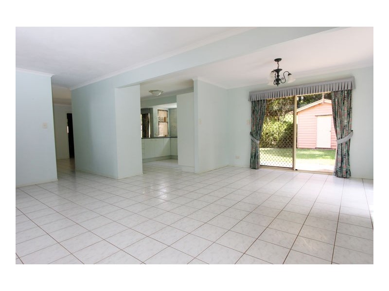 30 Miva Street, Maleny QLD 4552