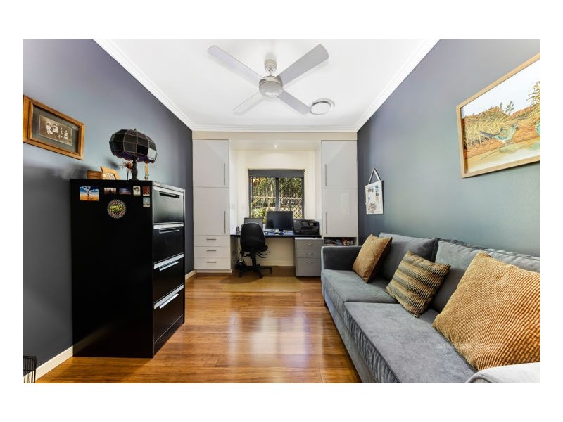 2 Meadowood Rise, Mapleton QLD 4560