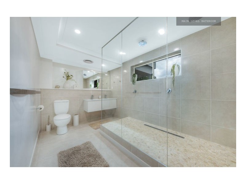 2 The Parkway Place, Mapleton QLD 4560