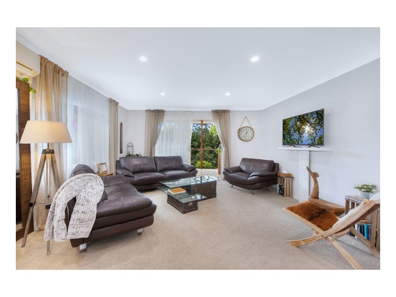 2 The Parkway Place, Mapleton QLD 4560