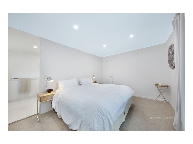 2 The Parkway Place, Mapleton QLD 4560