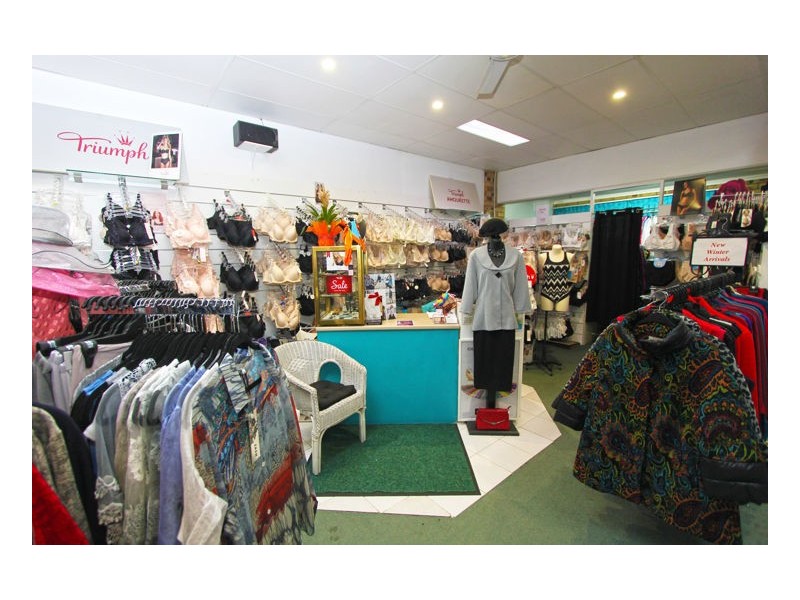 Shop 5/4 Maple Street, Maleny QLD 4552