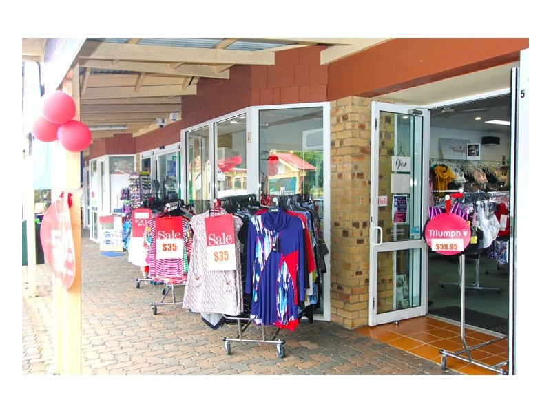 Shop 5/4 Maple Street, Maleny QLD 4552