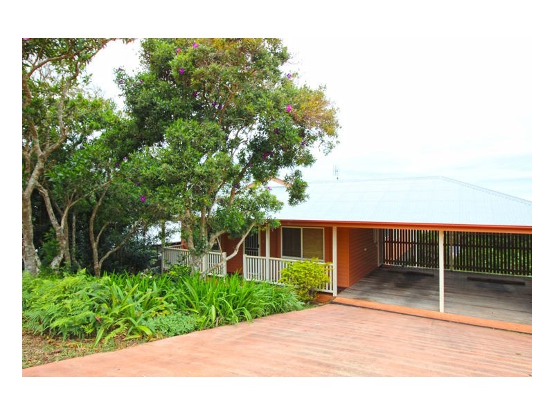 38 Tamarind Street, Maleny QLD 4552