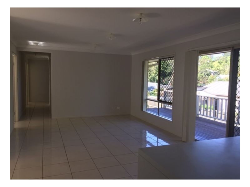 9 Sunnyside Court, Maleny QLD 4552