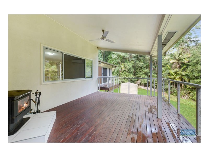 68 Mapleton Forest Road, Mapleton QLD 4560