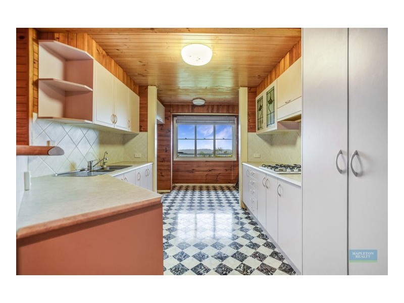 7 Falcon Court, Mapleton QLD 4560