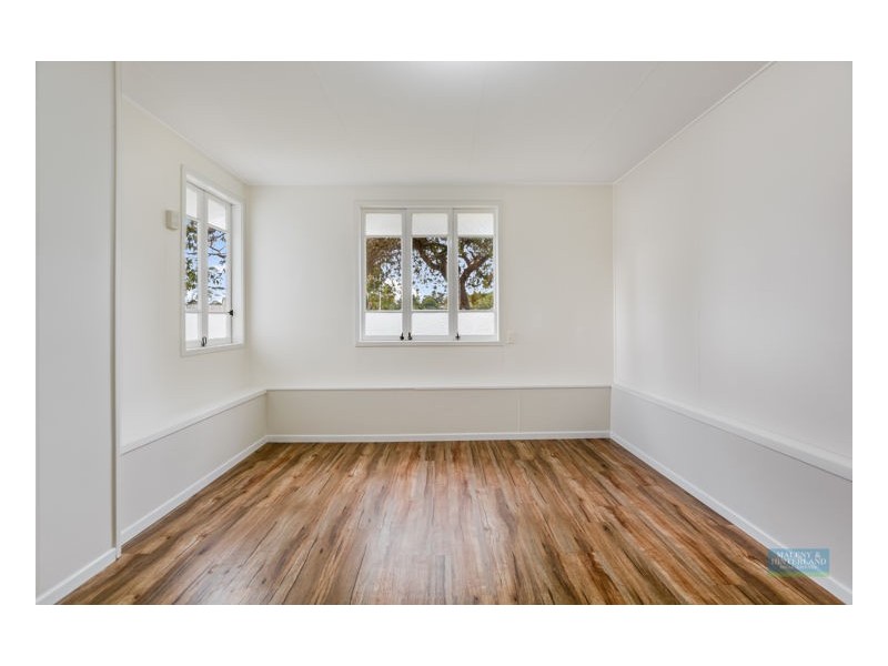 12 Myrtle Street, Maleny QLD 4552