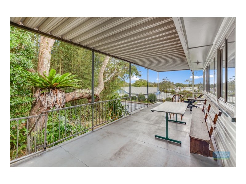 12 Myrtle Street, Maleny QLD 4552