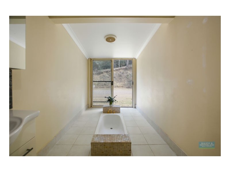 209 Scotts Road, Booroobin QLD 4552