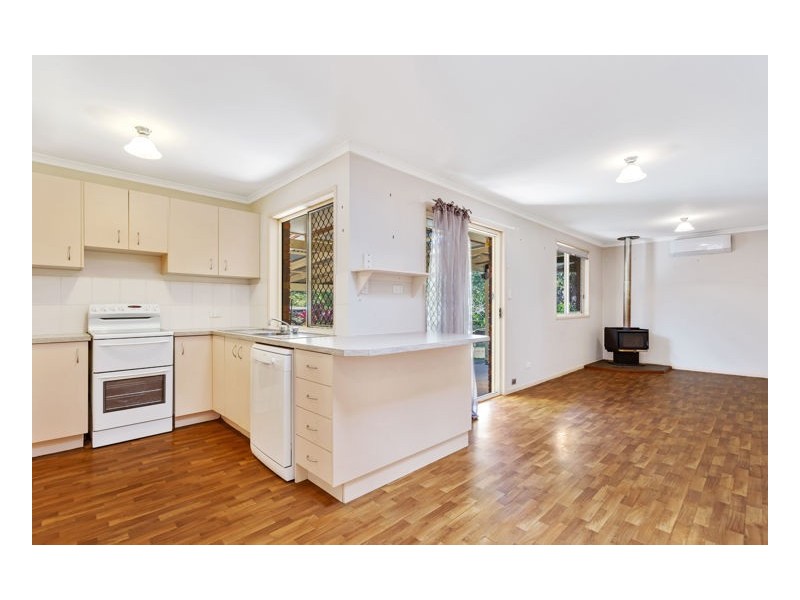 11 Miva Street, Maleny QLD 4552