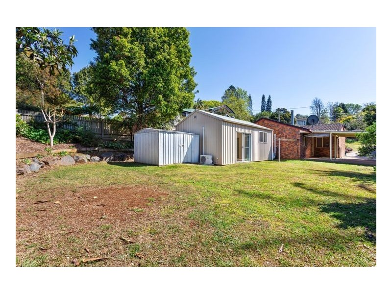 11 Miva Street, Maleny QLD 4552