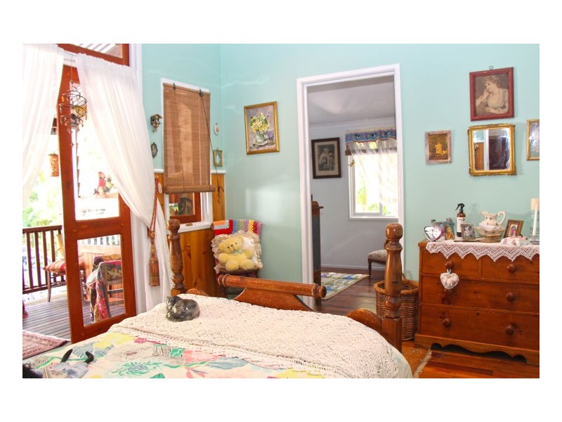 9 McLean Road, Maleny QLD 4552