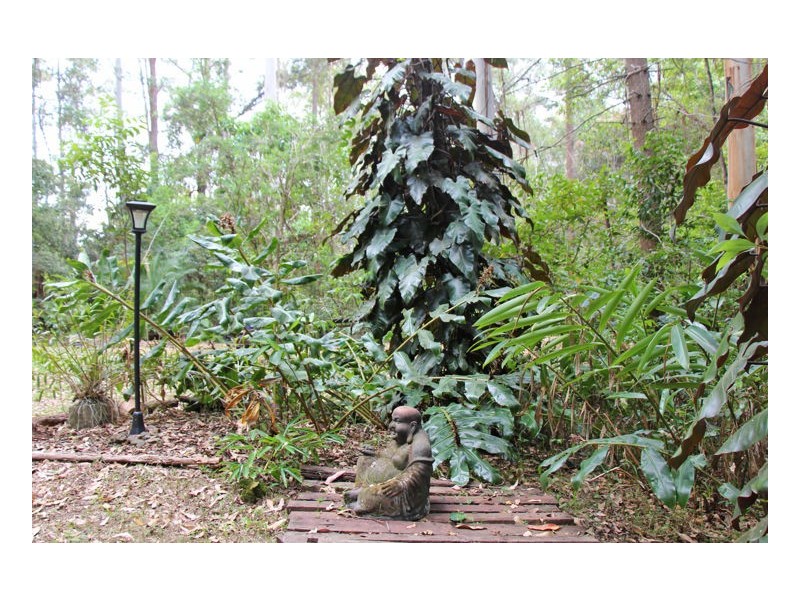 9 McLean Road, Maleny QLD 4552