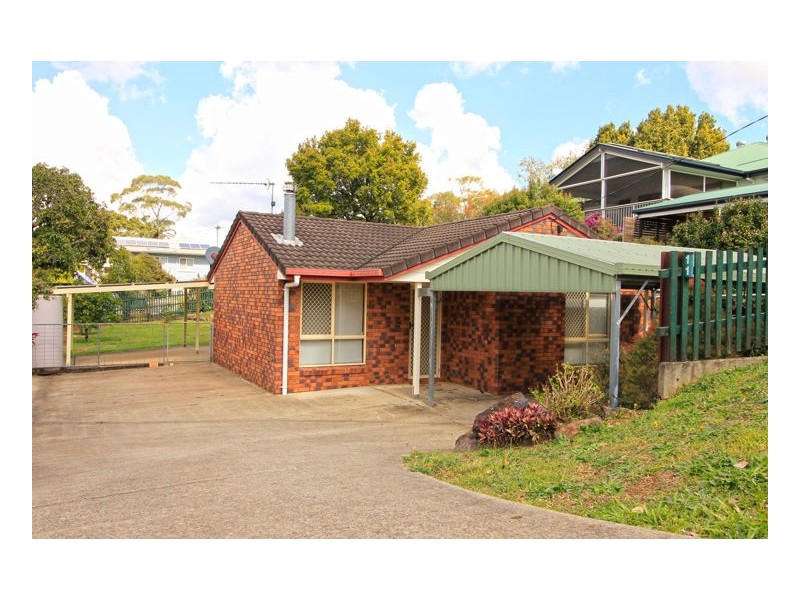 11 Miva Street, Maleny QLD 4552