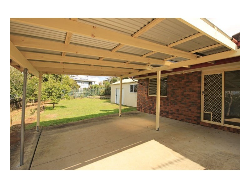 11 Miva Street, Maleny QLD 4552