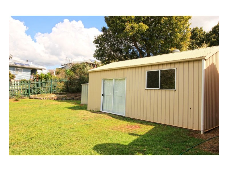 11 Miva Street, Maleny QLD 4552