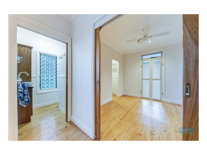 18 Topaz Street, Mapleton QLD 4560