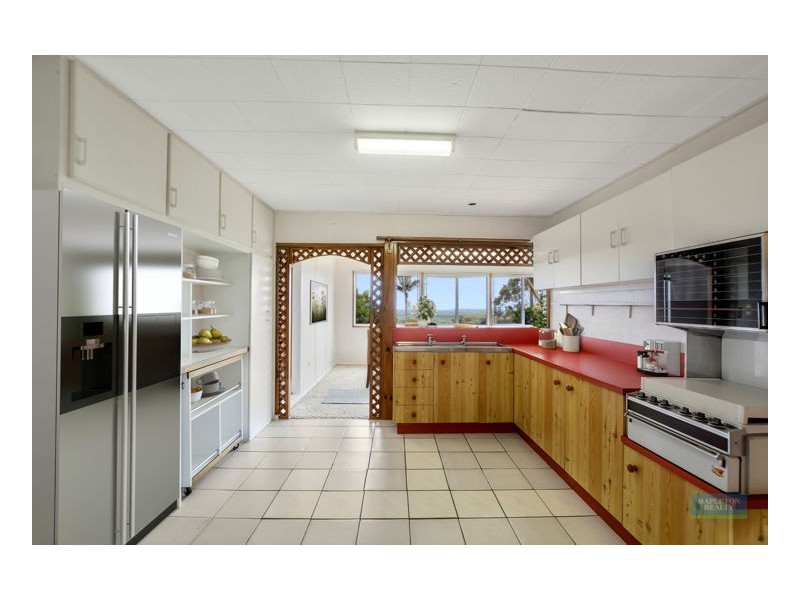 33 Flaxton Drive, Mapleton QLD 4560