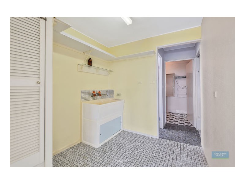 33 Flaxton Drive, Mapleton QLD 4560