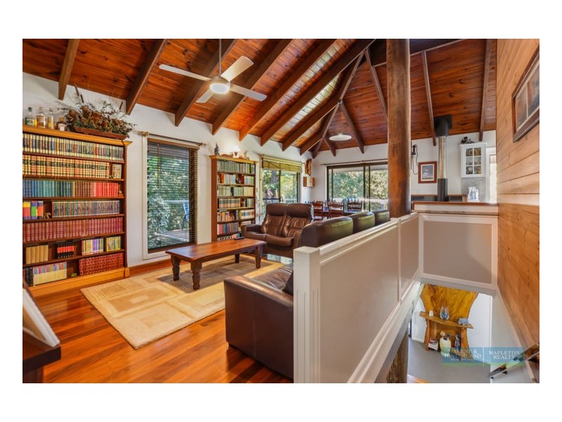 4 Valley Vista, Maleny QLD 4552