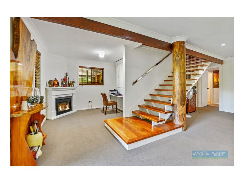 4 Valley Vista, Maleny QLD 4552