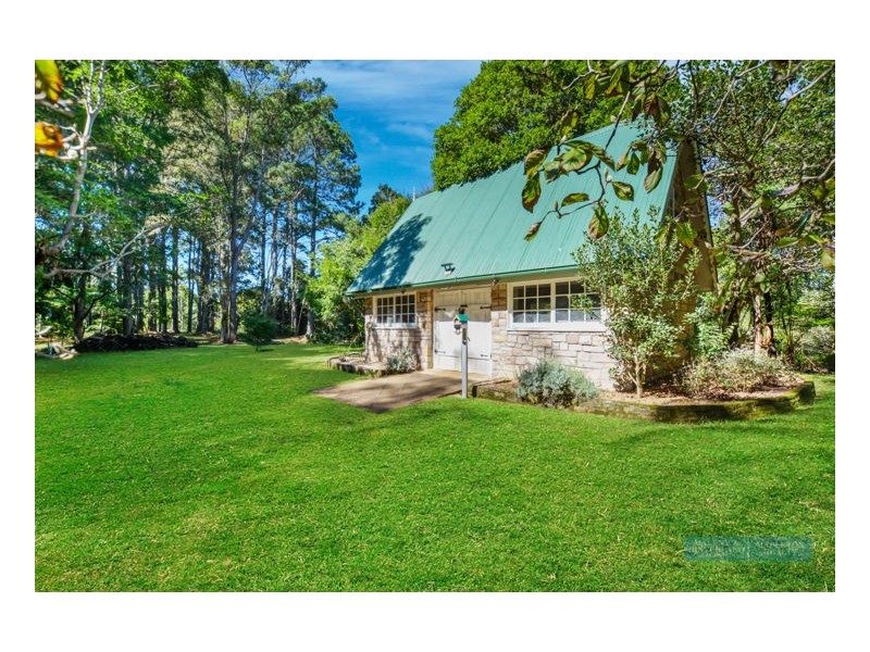 4 Valley Vista, Maleny QLD 4552