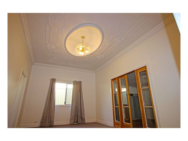 18 Lawyer Street, Maleny QLD 4552