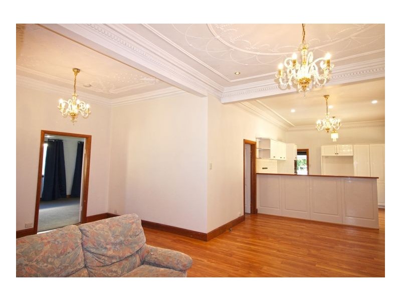 18 Lawyer Street, Maleny QLD 4552