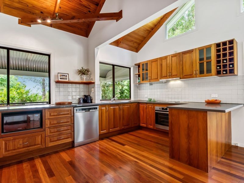394 Mountain View Road, Maleny QLD 4552