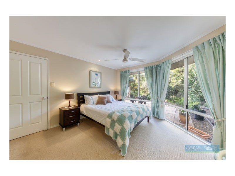 12 The Parkway Place, Mapleton QLD 4560