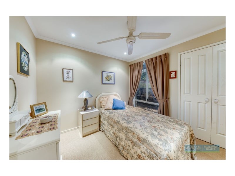 12 The Parkway Place, Mapleton QLD 4560