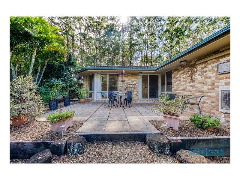 12 The Parkway Place, Mapleton QLD 4560