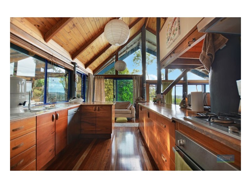 11 Crystal Street, Mapleton QLD 4560