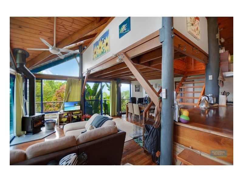 11 Crystal Street, Mapleton QLD 4560